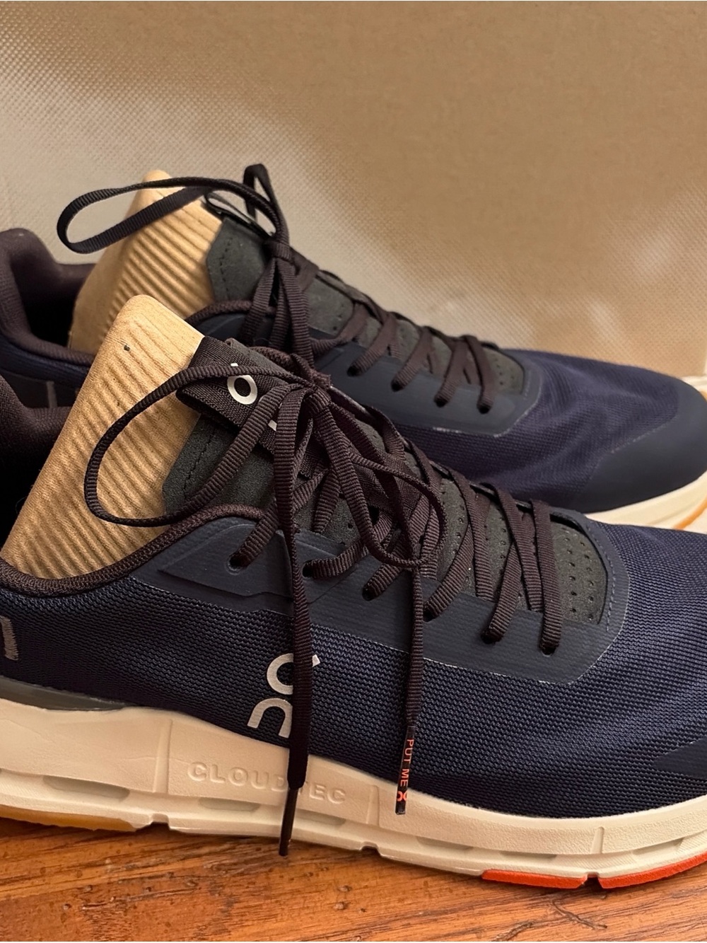 Men's Navy and Tan Athletic Sneakers with Cushioned White Midsole